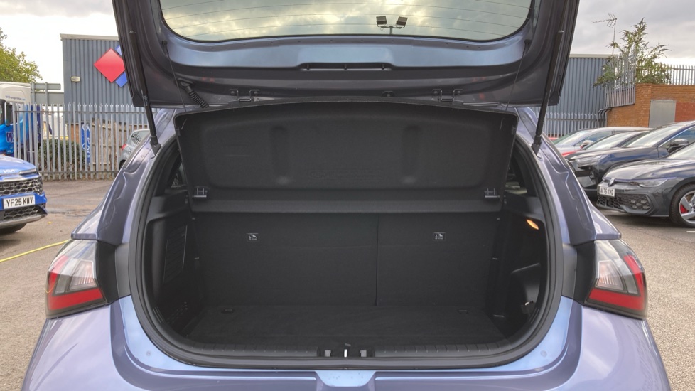 Hyundai i20 1.0T GDi N Line S 5dr DCT Petrol Hatchback - Image 4