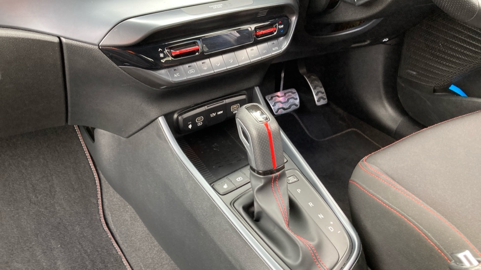 Hyundai i20 1.0T GDi N Line S 5dr DCT Petrol Hatchback - Image 13