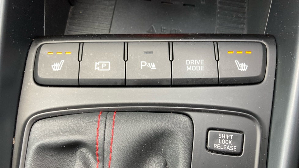 Hyundai i20 1.0T GDi N Line S 5dr DCT Petrol Hatchback - Image 25