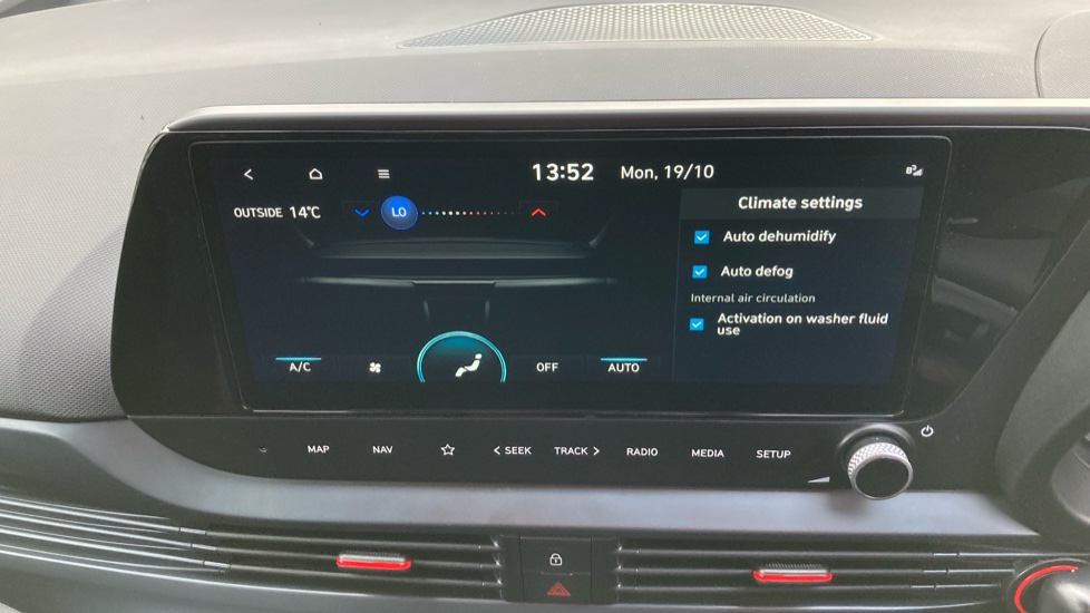 Hyundai i20 1.0T GDi N Line S 5dr DCT Petrol Hatchback - Image 34