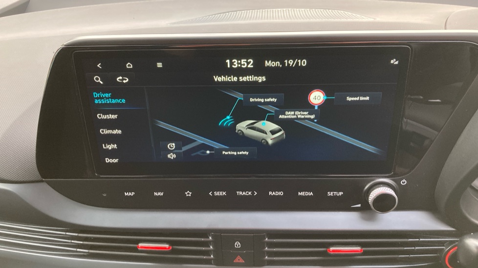 Hyundai i20 1.0T GDi N Line S 5dr DCT Petrol Hatchback - Image 35