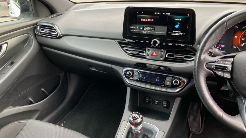 Hyundai i30 1.5T GDi N Line 5dr Petrol Hatchback - Image 14
