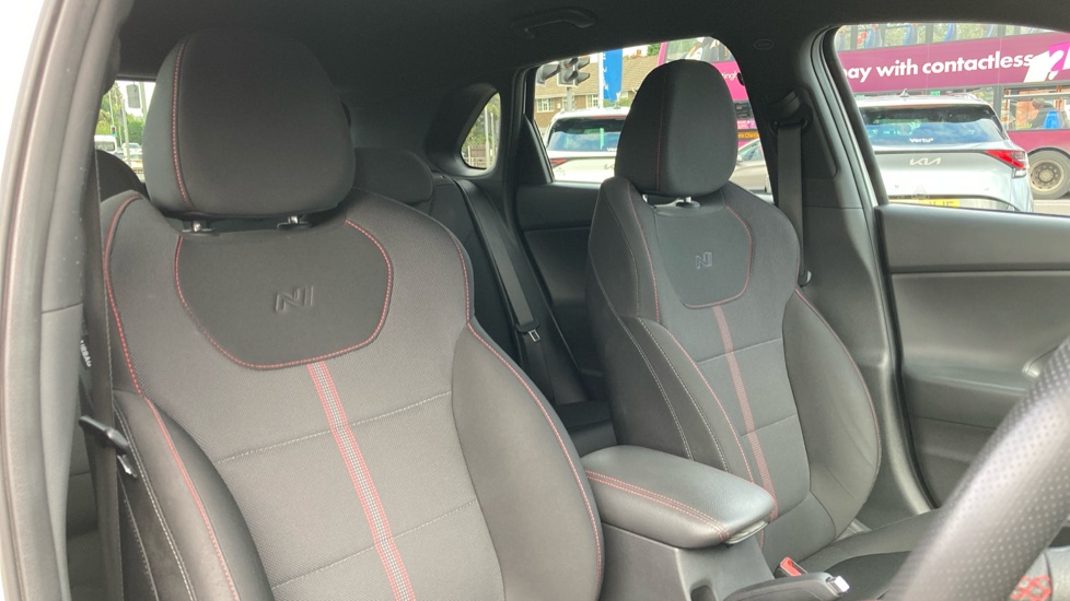 Hyundai i30 1.5T GDi N Line 5dr Petrol Hatchback - Image 21