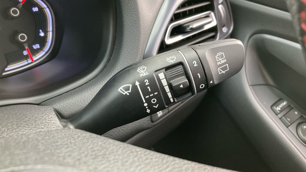 Hyundai i30 1.5T GDi N Line 5dr Petrol Hatchback - Image 41