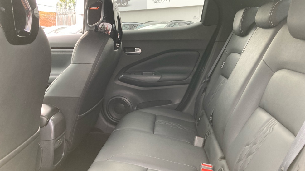 Nissan Juke 1.0 DiG-T 114 Tekna 5dr Petrol Hatchback - Image 16