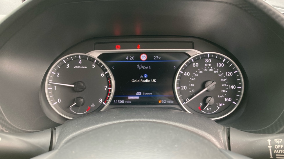 Nissan Juke 1.0 DiG-T 114 Tekna 5dr Petrol Hatchback - Image 18