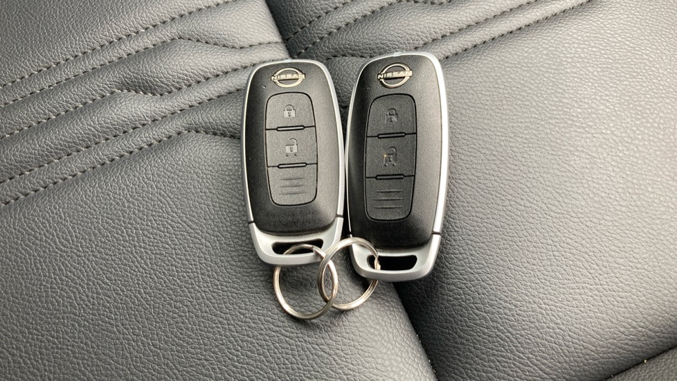 Nissan Juke 1.0 DiG-T 114 Tekna 5dr Petrol Hatchback - Image 20