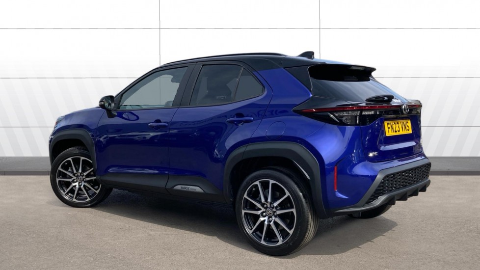 Toyota Yaris Cross 1.5 Hybrid GR Sport 5dr CVT Hybrid Estate - Image 2