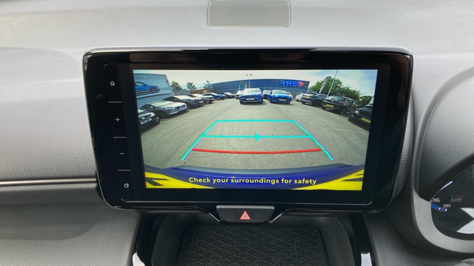 Toyota Yaris Cross 1.5 Hybrid GR Sport 5dr CVT Hybrid Estate - Image 30