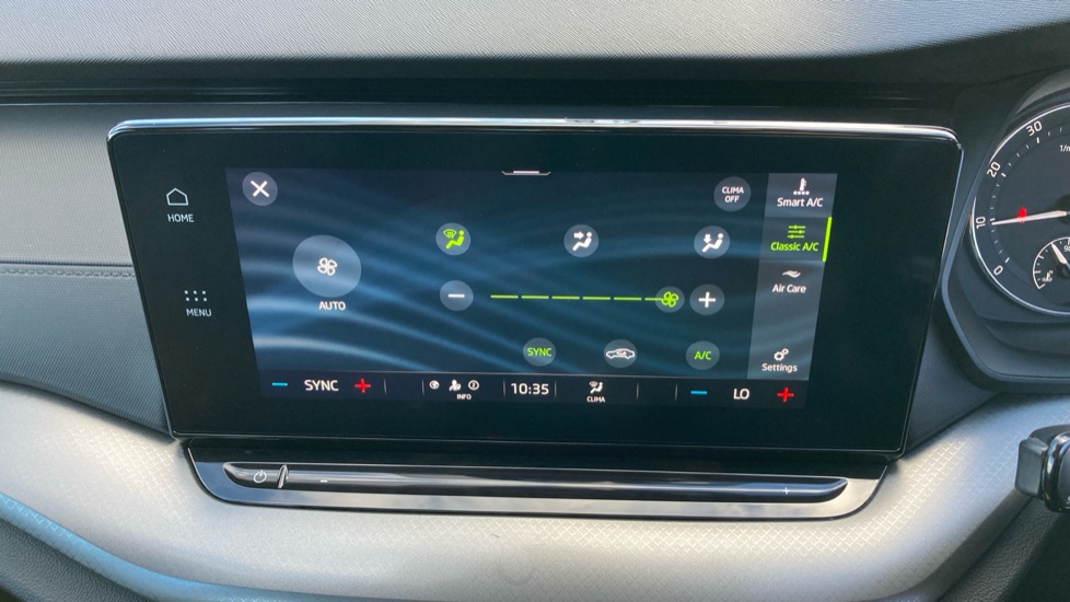 Skoda Octavia 1.5 TSI SE 5dr Petrol Hatchback - Image 32