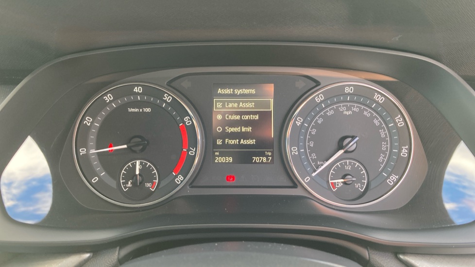 Skoda Octavia 1.5 TSI SE 5dr Petrol Hatchback - Image 41