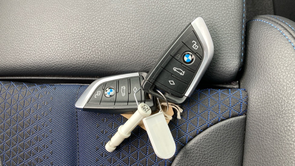 BMW 2 Series 218i [136] M Sport 4dr DCT Petrol Saloon - Image 20