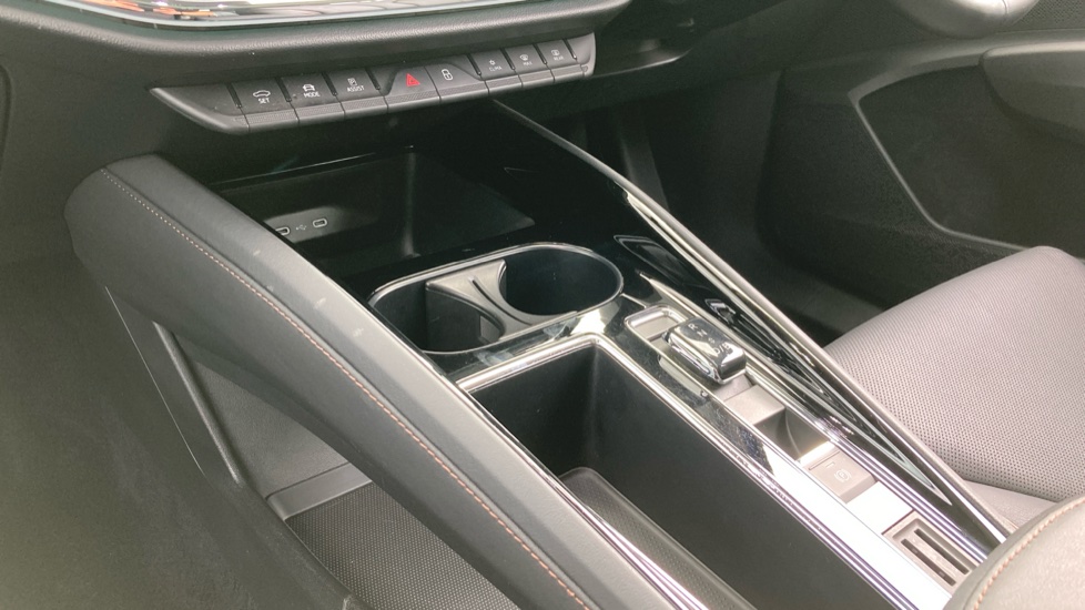 Skoda Enyaq 150kW 80 ecoSuite 82kWh 5dr Auto [125kW] Electric Estate - Image 13