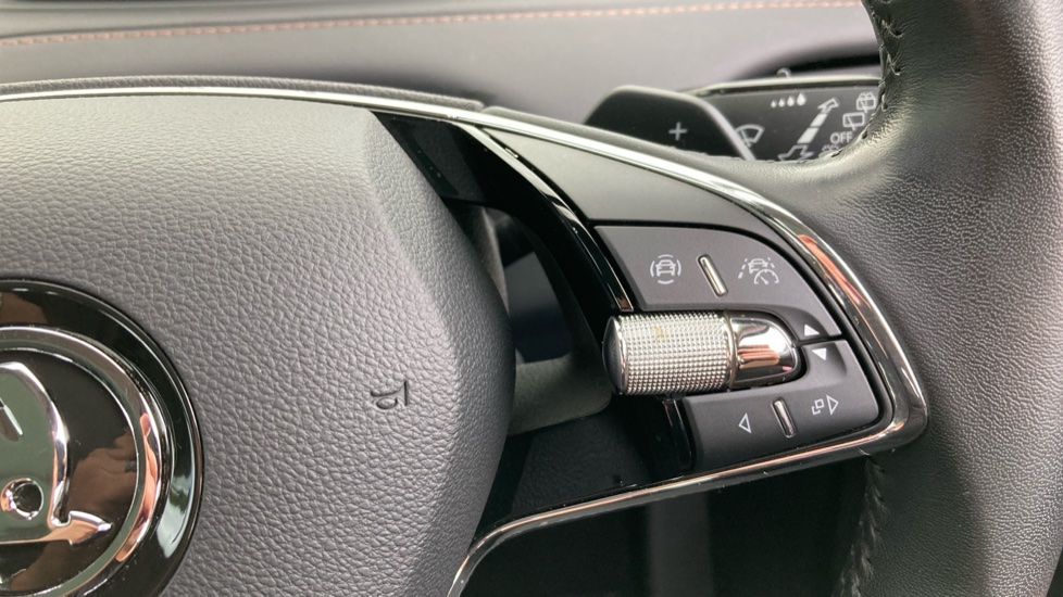 Skoda Enyaq 150kW 80 ecoSuite 82kWh 5dr Auto [125kW] Electric Estate - Image 43