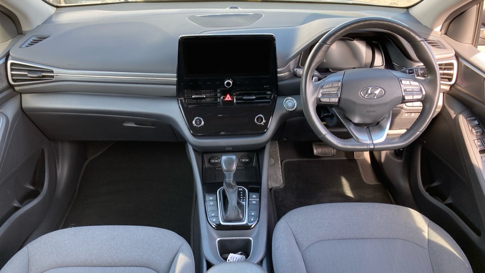 Hyundai IONIQ 1.6 GDi Plug-in Hybrid Premium 5dr DCT Hatchback - Image 10