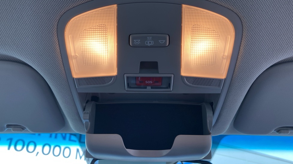 Hyundai IONIQ 1.6 GDi Plug-in Hybrid Premium 5dr DCT Hatchback - Image 34