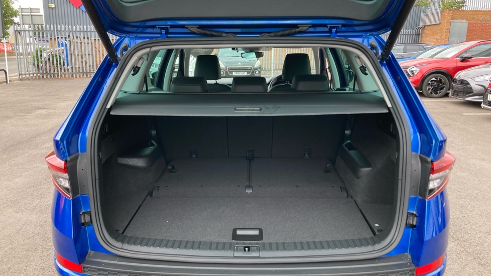 Skoda Kodiaq 2.0 TDI SE L Executive 5dr DSG [7 Seat] Diesel Estate - Image 4