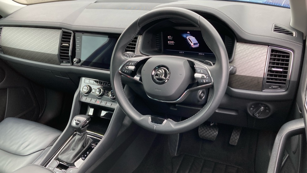 Skoda Kodiaq 2.0 TDI SE L Executive 5dr DSG [7 Seat] Diesel Estate - Image 11