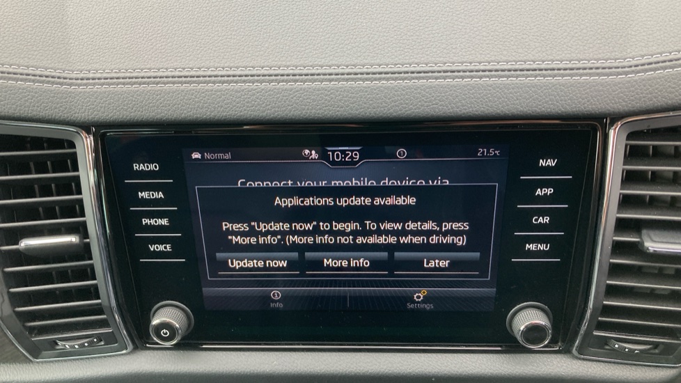 Skoda Kodiaq 2.0 TDI SE L Executive 5dr DSG [7 Seat] Diesel Estate - Image 33