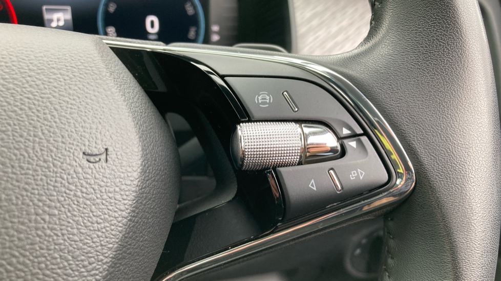 Skoda Kodiaq 2.0 TDI SE L Executive 5dr DSG [7 Seat] Diesel Estate - Image 39