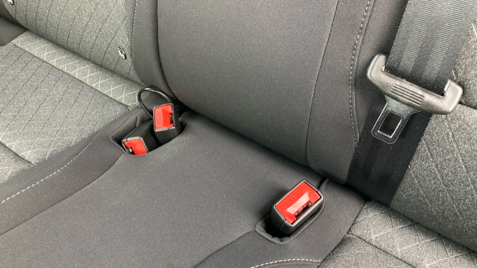 MG ZS 1.5 Hybrid+ SE 5dr Auto Hybrid Hatchback - Image 17