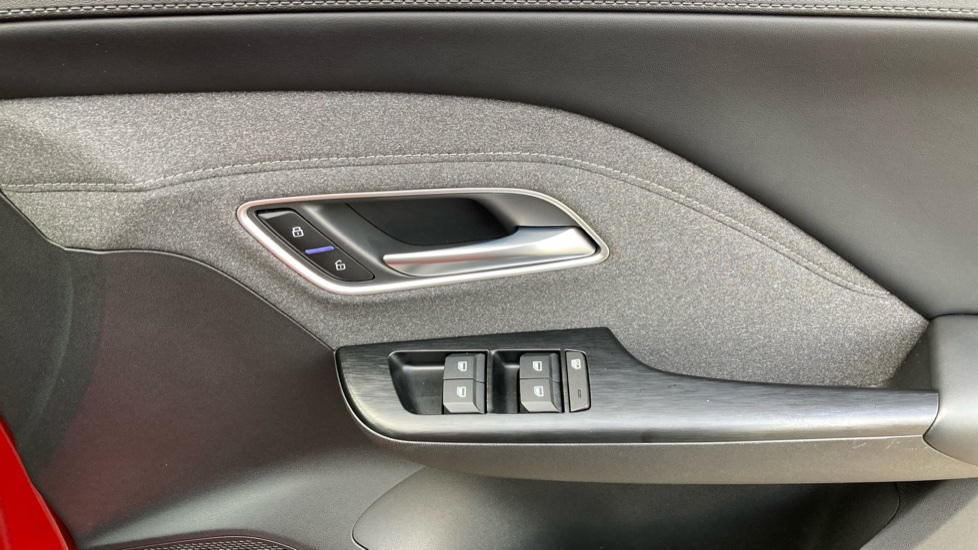 MG ZS 1.5 Hybrid+ SE 5dr Auto Hybrid Hatchback - Image 22