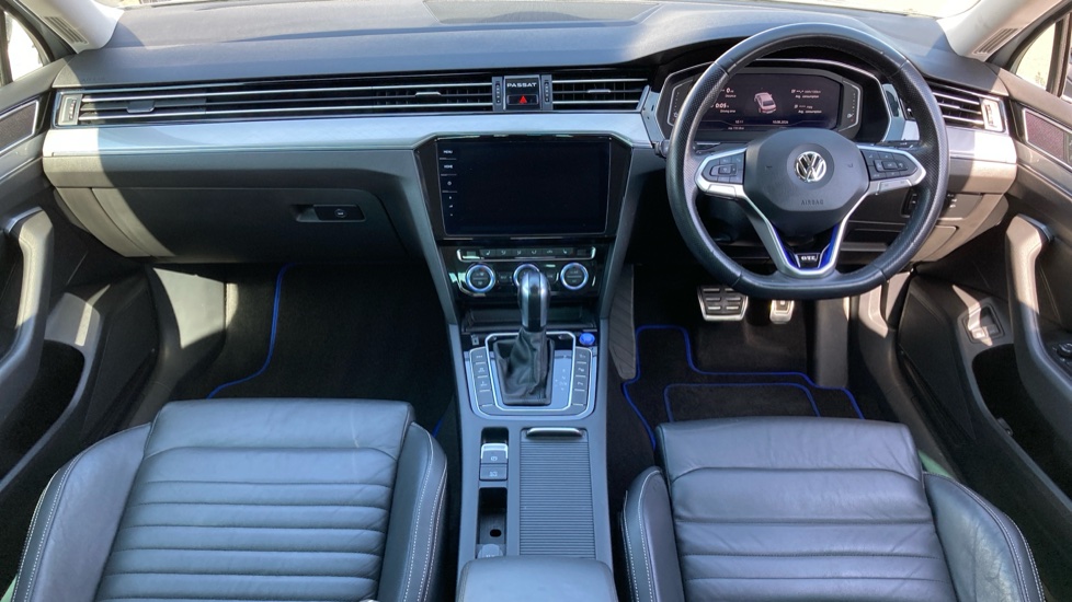 Volkswagen Passat 1.4 TSI PHEV GTE Advance 4dr DSG Saloon - Image 10