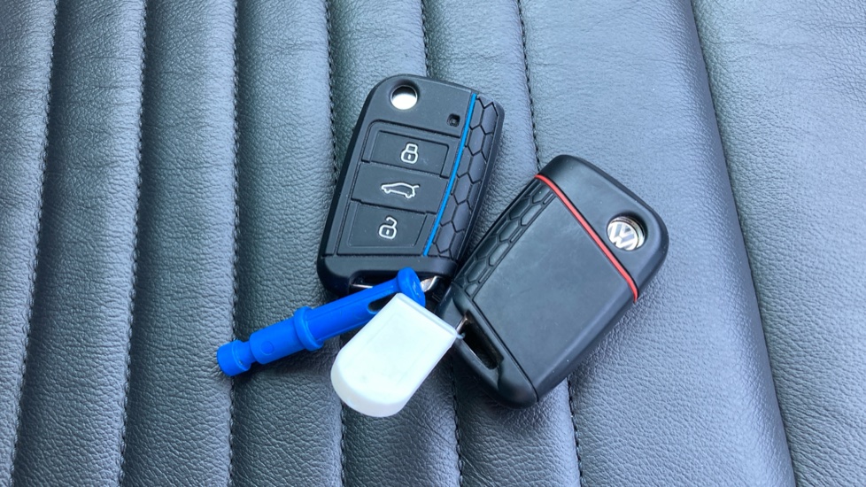 Volkswagen Passat 1.4 TSI PHEV GTE Advance 4dr DSG Saloon - Image 20
