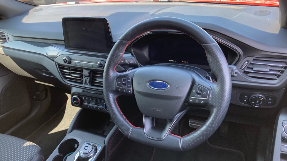 Ford Focus 1.5 EcoBlue 120 ST-Line X 5dr Auto Diesel Hatchback - Image 11