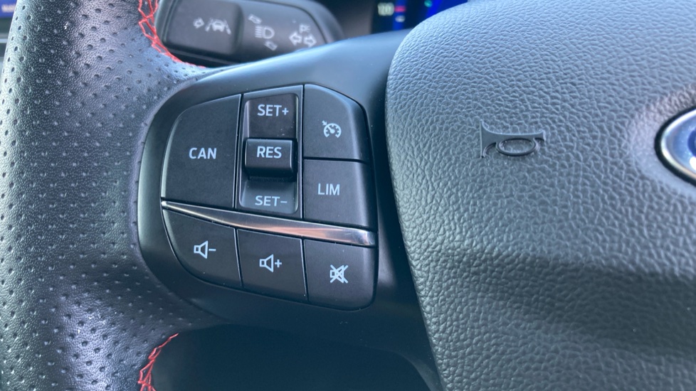Ford Focus 1.5 EcoBlue 120 ST-Line X 5dr Auto Diesel Hatchback - Image 38