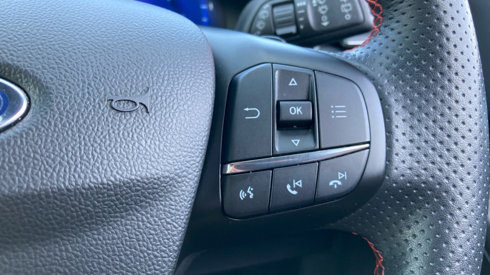 Ford Focus 1.5 EcoBlue 120 ST-Line X 5dr Auto Diesel Hatchback - Image 39