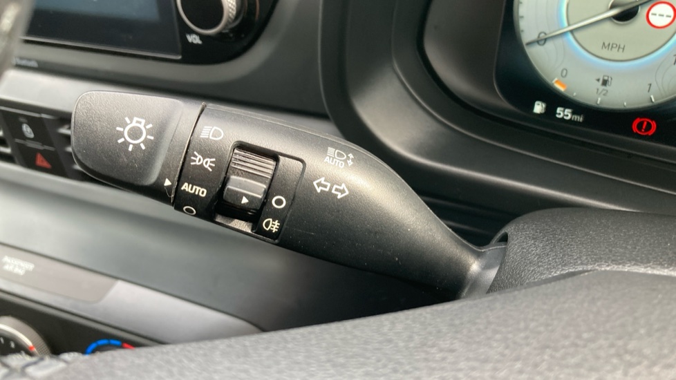 Hyundai i20 1.0T GDi 48V MHD SE Connect 5dr Petrol Hatchback - Image 32