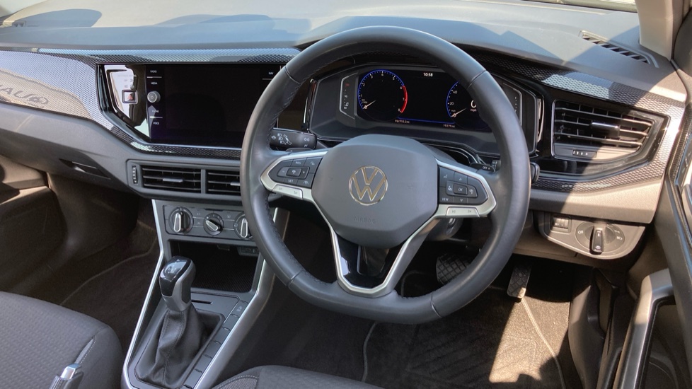 Volkswagen Polo 1.0 TSI Life 5dr DSG Petrol Hatchback - Image 11