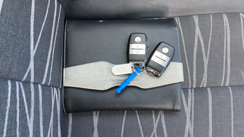 Kia Venga 1.6 ISG 4 5dr Petrol Hatchback - Image 19