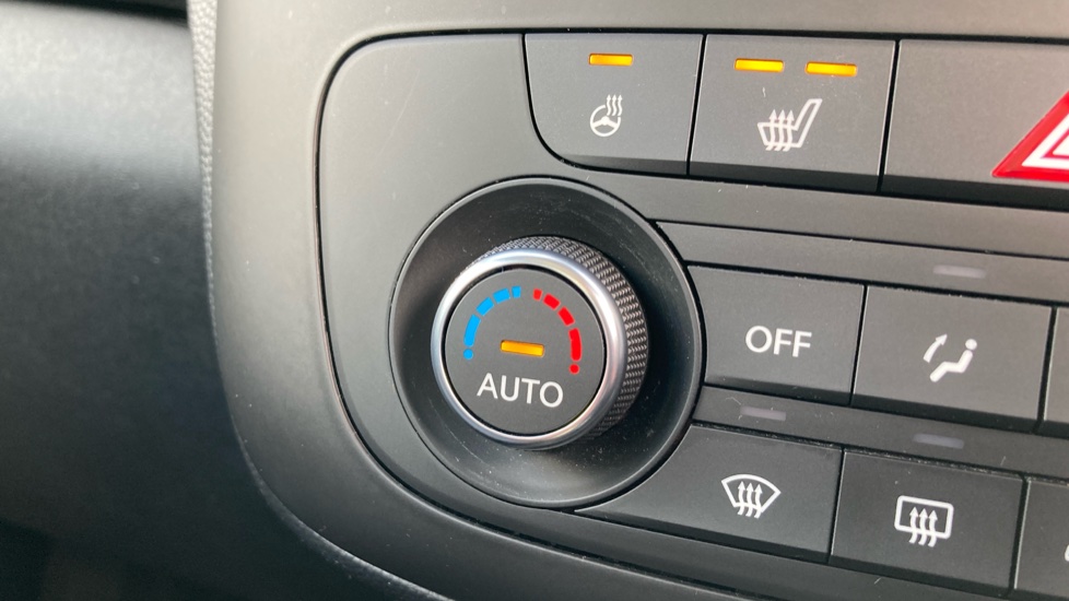 Kia Venga 1.6 ISG 4 5dr Petrol Hatchback - Image 25