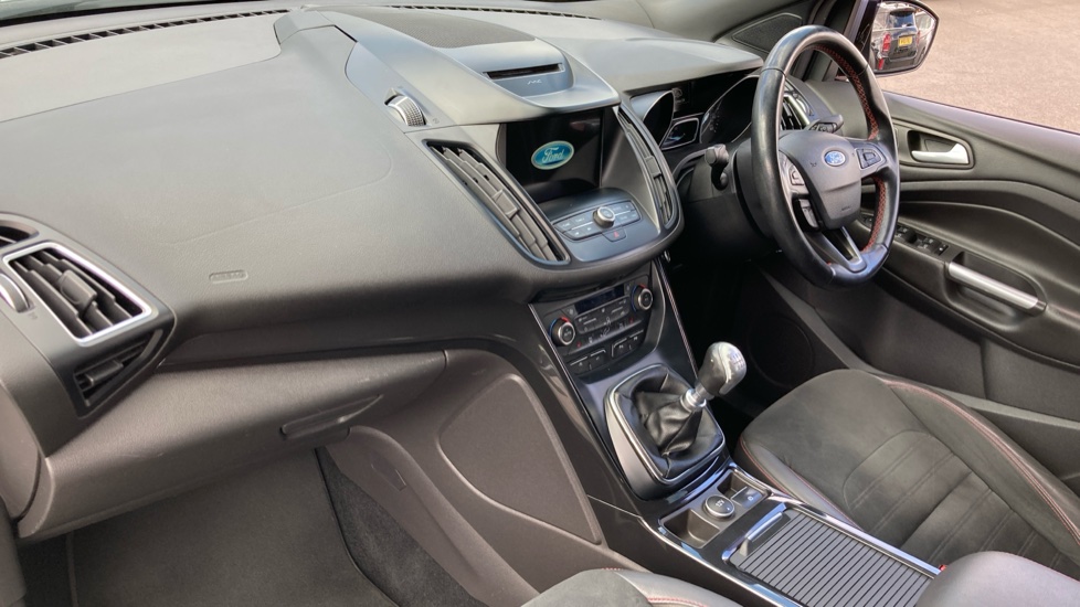 Ford Kuga 1.5 TDCi ST-Line X 5dr 2WD Diesel Estate - Image 9