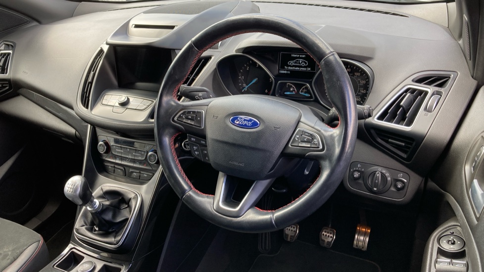 Ford Kuga 1.5 TDCi ST-Line X 5dr 2WD Diesel Estate - Image 11