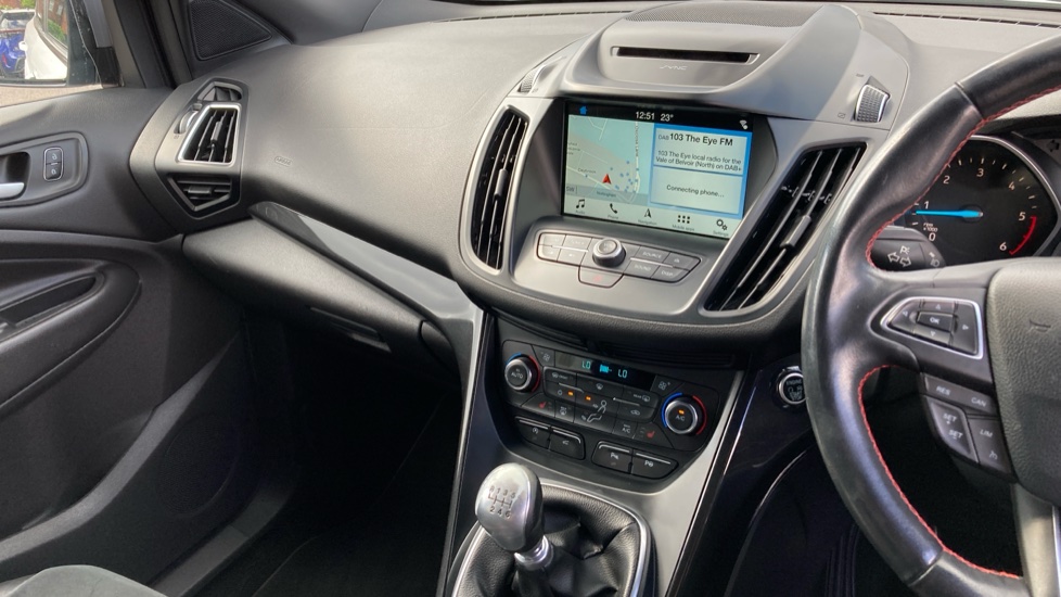 Ford Kuga 1.5 TDCi ST-Line X 5dr 2WD Diesel Estate - Image 14