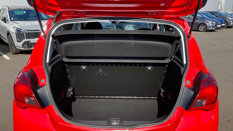 Vauxhall Corsa 1.4 Griffin 5dr Petrol Hatchback - Image 4