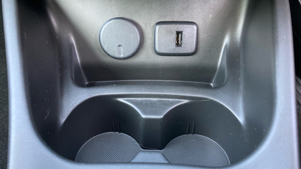 Vauxhall Corsa 1.4 Griffin 5dr Petrol Hatchback - Image 23