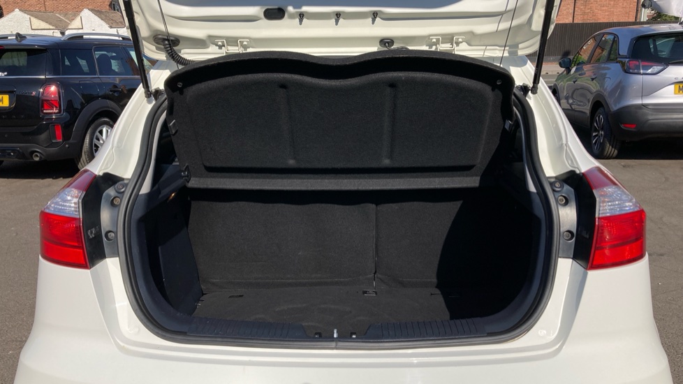 Kia Rio 1.25 SR7 5dr Petrol Hatchback - Image 4