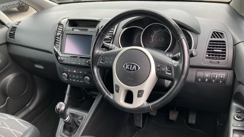 Kia Venga 1.6 ISG 3 5dr Petrol Hatchback - Image 11