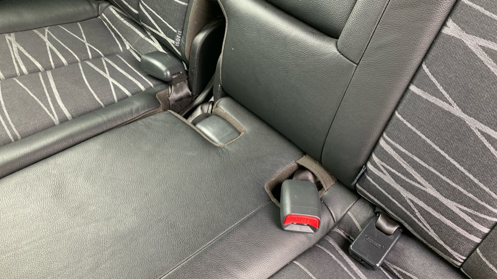 Kia Venga 1.6 ISG 3 5dr Petrol Hatchback - Image 17