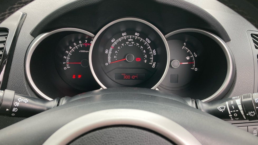 Kia Venga 1.6 ISG 3 5dr Petrol Hatchback - Image 18