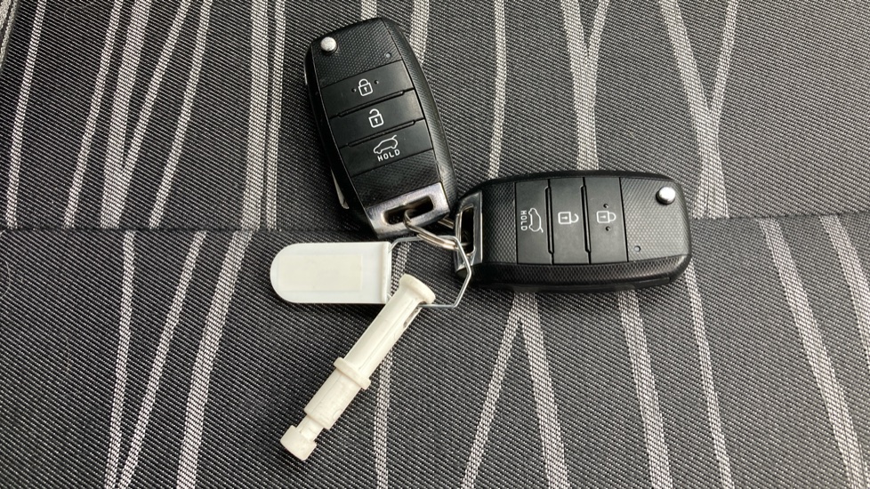 Kia Venga 1.6 ISG 3 5dr Petrol Hatchback - Image 20