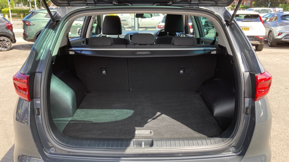 Kia Sportage 1.6 GDi ISG 2 5dr Petrol Estate - Image 4