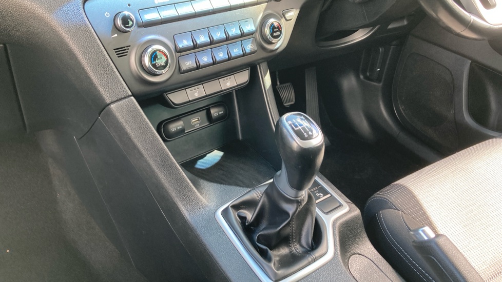 Kia Sportage 1.6 GDi ISG 2 5dr Petrol Estate - Image 13