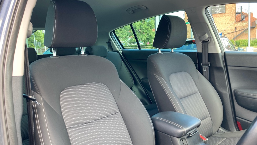 Kia Sportage 1.6 GDi ISG 2 5dr Petrol Estate - Image 21