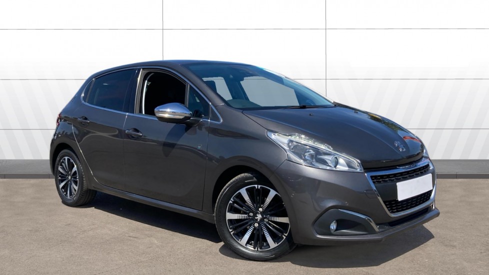 Peugeot 208 1.2 PureTech 82 Tech Edition 5dr [Start Stop] Petrol Hatchback - Image 1