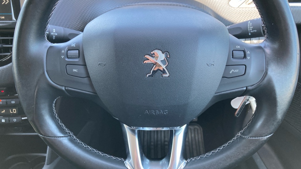 Peugeot 208 1.2 PureTech 82 Tech Edition 5dr [Start Stop] Petrol Hatchback - Image 32